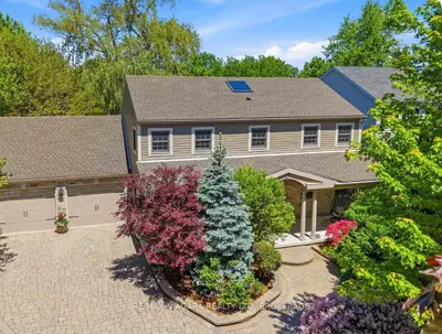 851 Charlotte Street, Niagara-on-the-lake, On L0s 1j0