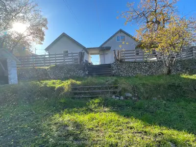 53 Davis Street, Dryden, On P8n 1r7
