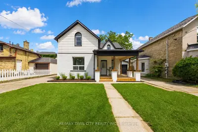 42 Peel Street, Brantford, On N3s 5l8