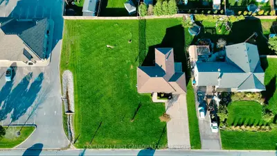 33374 Richmond Street, Lucan Biddulph, On N0m 2j0