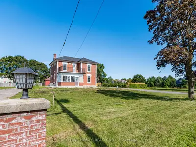 12 Orangeville Street, Erin, On N0b 1z0