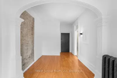 33 Light Street 5, Woodstock, On N4s 6g7