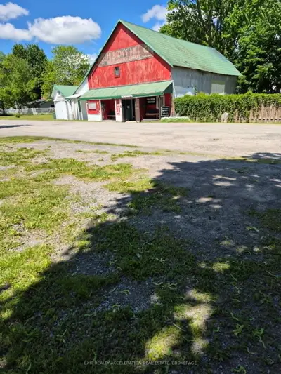 75 Prince Street, Deseronto, On K0k 1x0