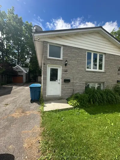 7 Inverness Street B, Stratford, On N5a 1g1
