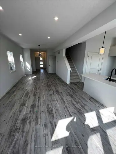 3916 Auckland Avenue, London South, On N6l 0j3