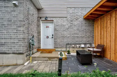 258 Bradshaw Drive, Stratford, On N5a 0g5