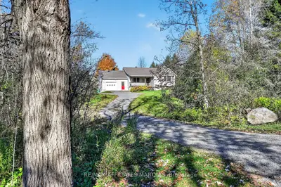 240 Noonan Road S, Rideau Lakes, On K0g 1x0