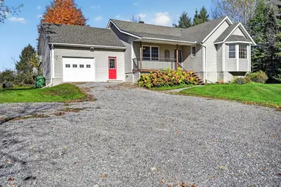240 Noonan Road S, Rideau Lakes, On K0g 1x0