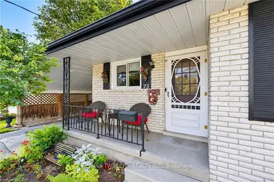 73 Belton Drive, Kitchener, On N2m 2b7