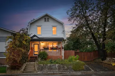 256 Joffre-belanger Way, Vanier And Kingsview Park, On K1l 5k8