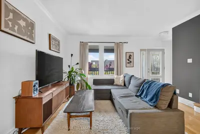 256 Joffre-belanger Way, Vanier And Kingsview Park, On K1l 5k8