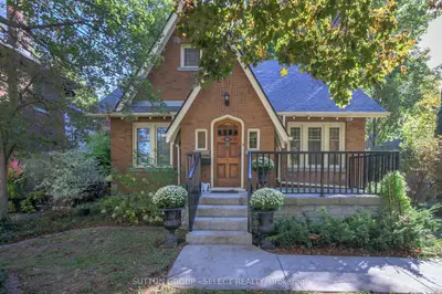 361 Cheapside Street, London East, On N5y 3w8