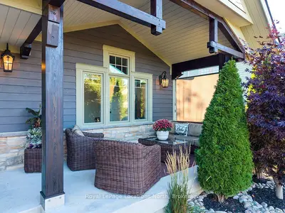138 Rankin's Crescent, Blue Mountains, On N0h 2p0