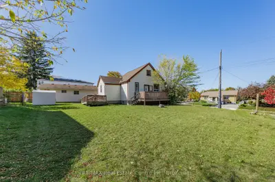 439 Alice Avenue, Kitchener, On N2m 2a3