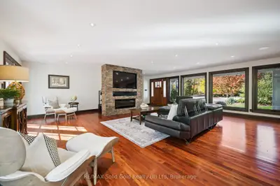 11 Maple Hill Drive, Kitchener, On N2m 2r7