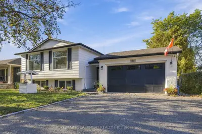 84 Elgar Avenue, Hamilton, On L9c 4e5