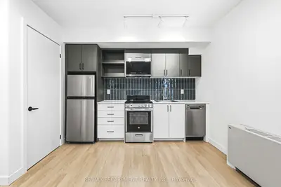 325 James Street S 306, Hamilton, On L8p 3b7