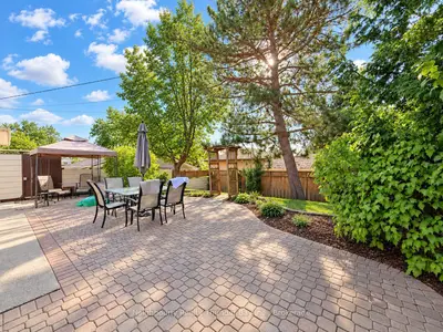 107 Hinton Avenue, Thunder Bay, On P7a 7e3