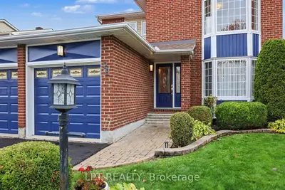 28 Meadow Glade Gardens, South Of Baseline To Knoxdale, On K2g 5j4