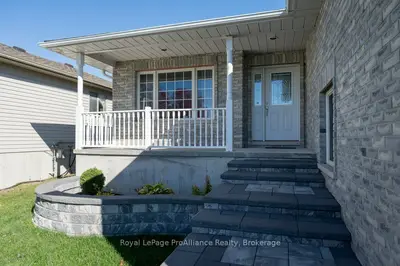 35 Forest Valley Drive, Quinte West, On K0k 2c0