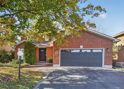 62 Trailway Circle, Stittsville - Munster - Richmond, On K2s 1e2