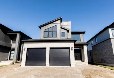 245 Hesselman Crescent, London South, On N6m 0k3