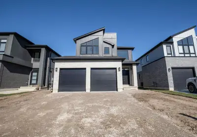 245 Hesselman Crescent, London South, On N6m 0k3