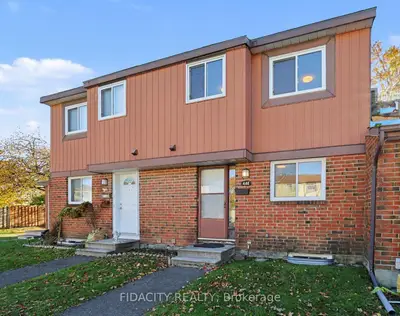 44 Foxfield Drive E, Barrhaven, On K2j 1p7