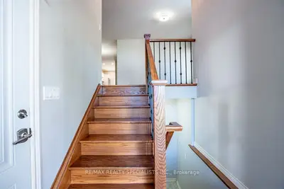 22 Elm Street, St. Catharines, On L2p 2b7