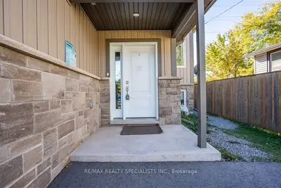 22 Elm Street, St. Catharines, On L2p 2b7