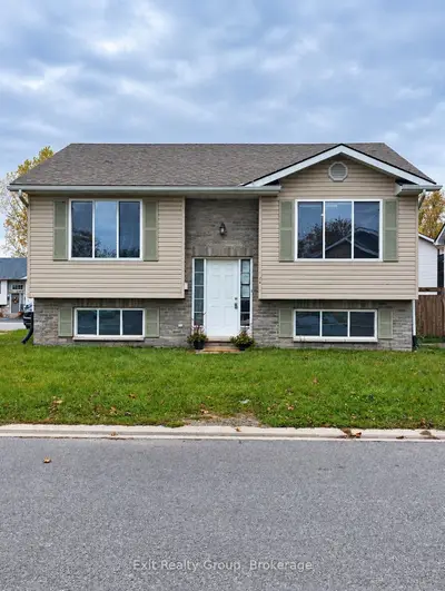 14 Butler Lane, Belleville, On K8p 5m8