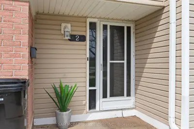 160 Rittenhouse Road 2, Kitchener, On N2e 3e9