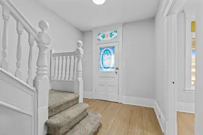 436 George Street S, Peterborough, On K9j 3e3