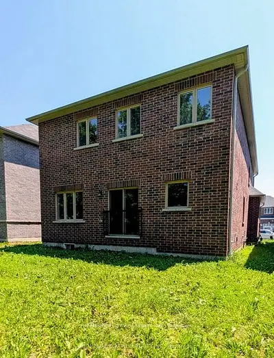 221 Ridley Crescent, Southgate, On N0c 1b0