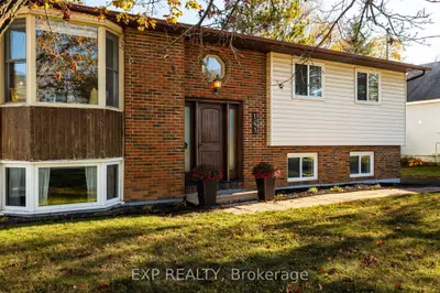 141 Napoleon Street, Carleton Place, On K7c 2x1