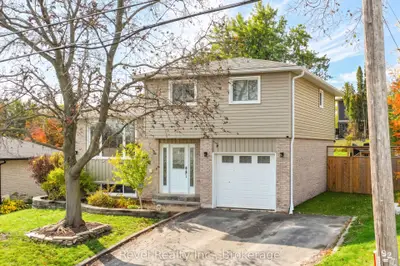 17 Mohawk Drive, Kawartha Lakes, On K9v 0j6