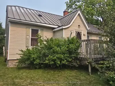 55 Nelson Street, Centre Hastings, On K0k 2k0