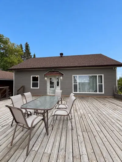 104 Park Street, Greenstone, On P0t 2a0