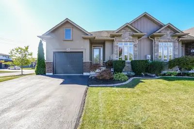 179 Falcon Drive, Welland, On L3c 0b2