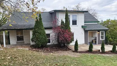 208 Victoria Avenue, Quinte West, On K8v 5a4