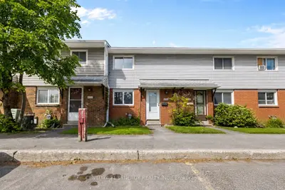 1472 Heatherington Road C, Hunt Club - South Keys And Area, On K1v 6s1