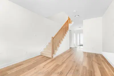 120 Succession Court, Stittsville - Munster - Richmond, On K2s 2z8