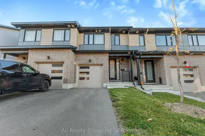 120 Succession Court, Stittsville - Munster - Richmond, On K2s 2z8