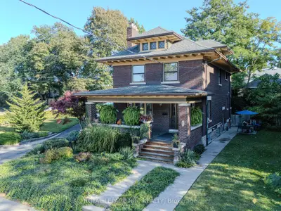 1 College Street, St. Catharines, On L2r 2w6