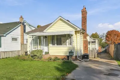 34 Pinecrest Avenue, St. Catharines, On L2t 1c8