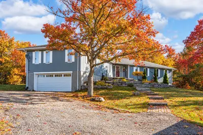 1564 Honey Harbour Road, Georgian Bay, On L0k 1s0