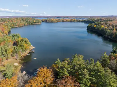 38 Joseph Street, Muskoka Lakes, On P0b 1j0