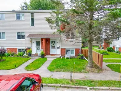 604 Banner Avenue 5, North Bay, On P1a 1x8