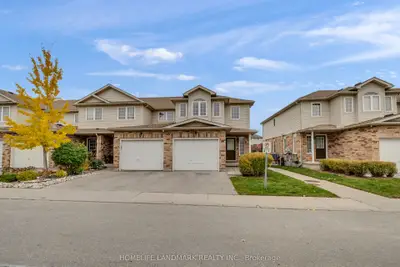 105 Bard Boulevard 14, Guelph, On N1l 0e2