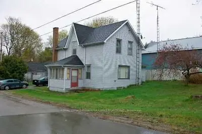 4 Munroe Street, Kawartha Lakes, On K0m 2b0